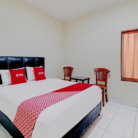 Capital O 90407 Wisma Bahtera Hotel Cirebon Eksteriør billede