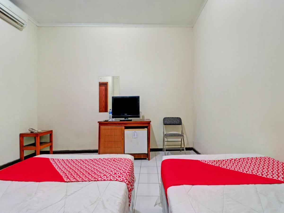 Capital O 90407 Wisma Bahtera Hotel Cirebon Eksteriør billede