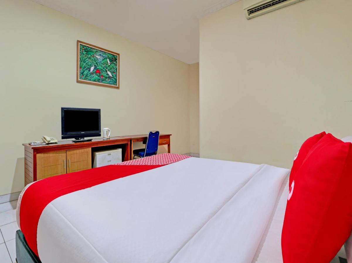 Capital O 90407 Wisma Bahtera Hotel Cirebon Eksteriør billede